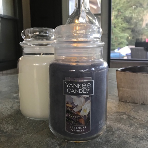 Yankee Candle Lavender Vanilla 22-Oz Lrg Jar, New - Picture 6 of 6